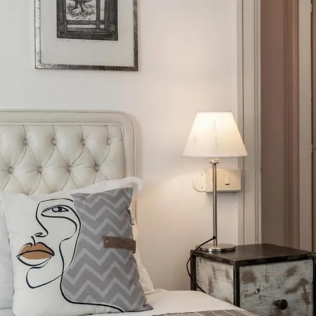Arco In Pantheon Apartment *