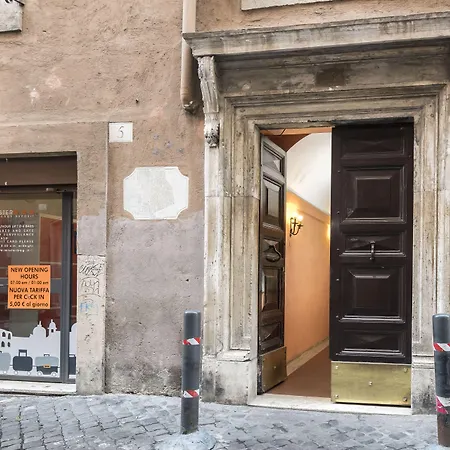 Arco In Pantheon *
