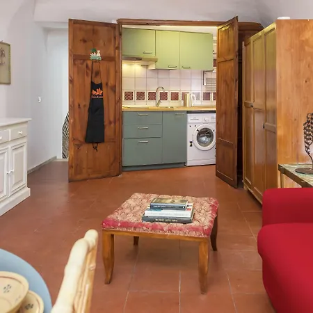 Arco In Pantheon Roma